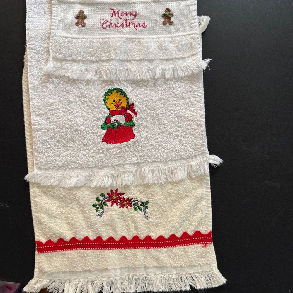 Vintage Cannon Martex Christmas Hand Towels Set 3 White Cream Cotton Fringed